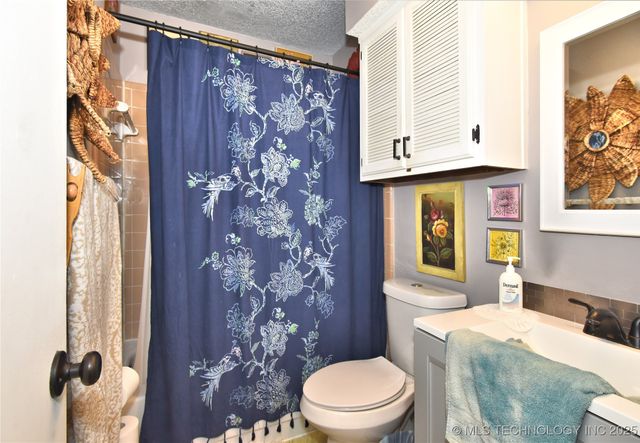 2926 S 122nd East Avenue, Tulsa, OK 74129