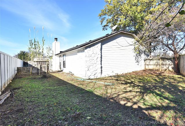 2926 S 122nd East Avenue, Tulsa, OK 74129