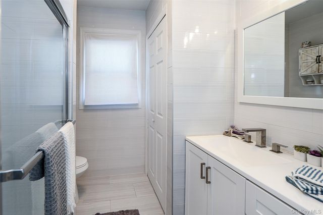 267 N Wellwood Avenue, Lindenhurst, NY 11757