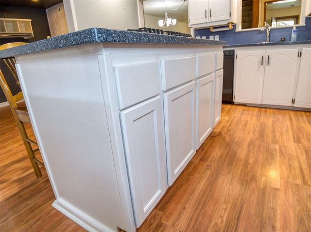 1118 S Barker Avenue, El Reno, OK 73036