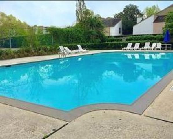 6200 W Tidwell Road 1304, Houston, TX 77092