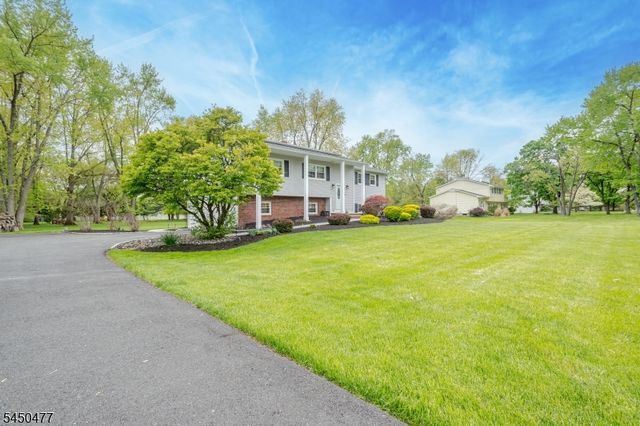 455 Township Line Rd, Montgomery Twp., NJ 08502