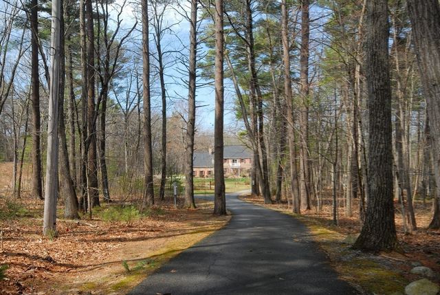 17 Wyndcliff Drive, Acton, MA 01720