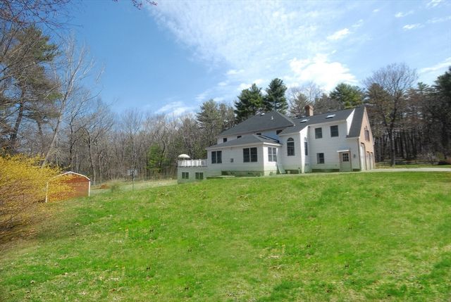 17 Wyndcliff Drive, Acton, MA 01720