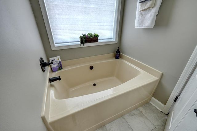 794 State Hwy 66, Young Harris, GA 30582