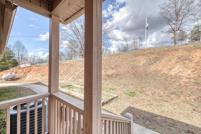 794 State Hwy 66, Young Harris, GA 30582