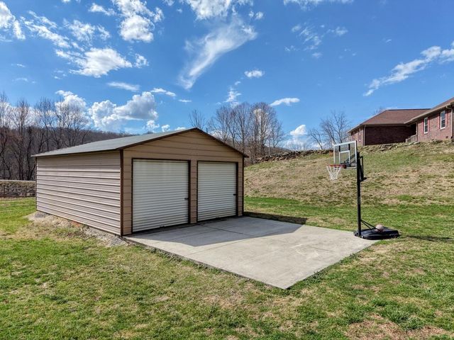 794 State Hwy 66, Young Harris, GA 30582