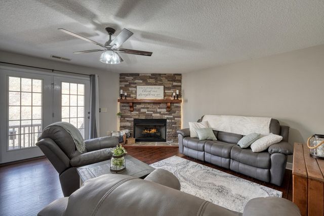 794 State Hwy 66, Young Harris, GA 30582