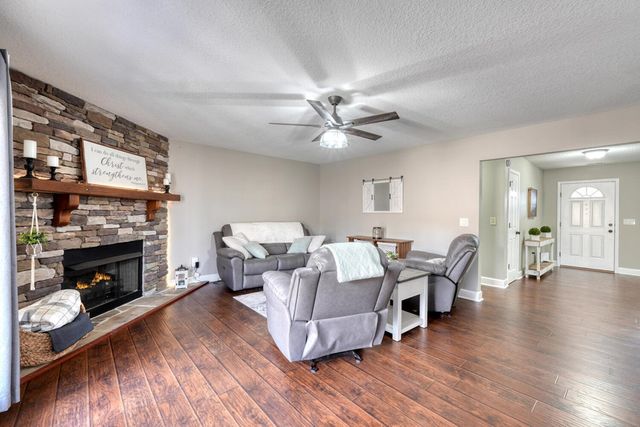 794 State Hwy 66, Young Harris, GA 30582