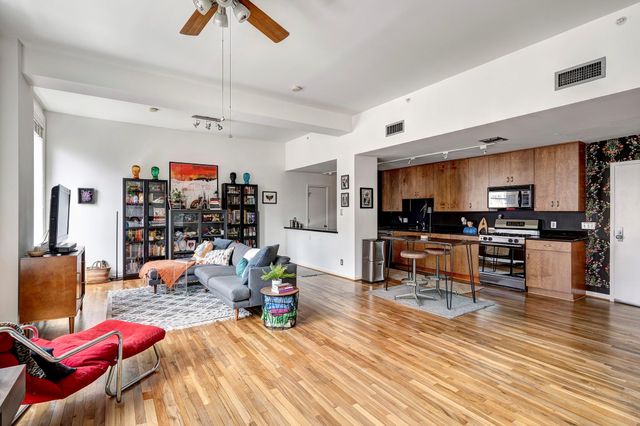 915 Franklin Street 7C, Houston, TX 77002