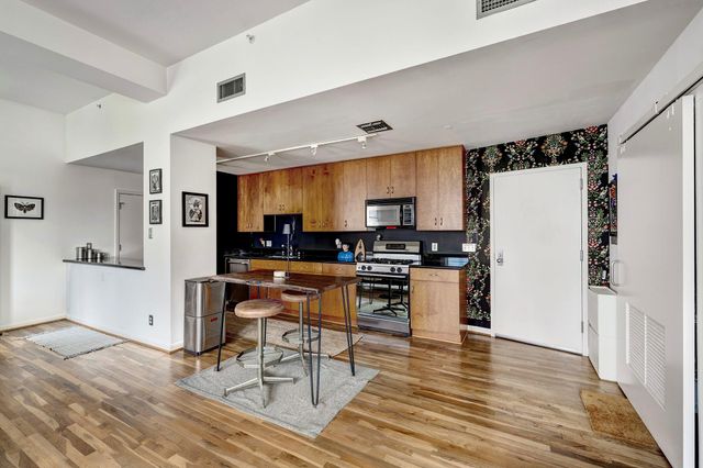 915 Franklin Street 7C, Houston, TX 77002