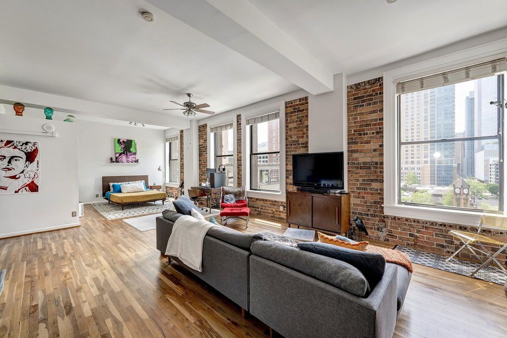 915 Franklin Street 7C, Houston, TX 77002