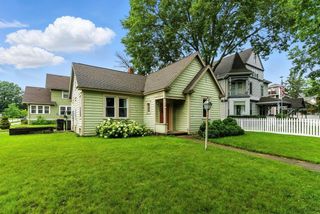 821 Washington Street, Cedar Falls, IA 50613