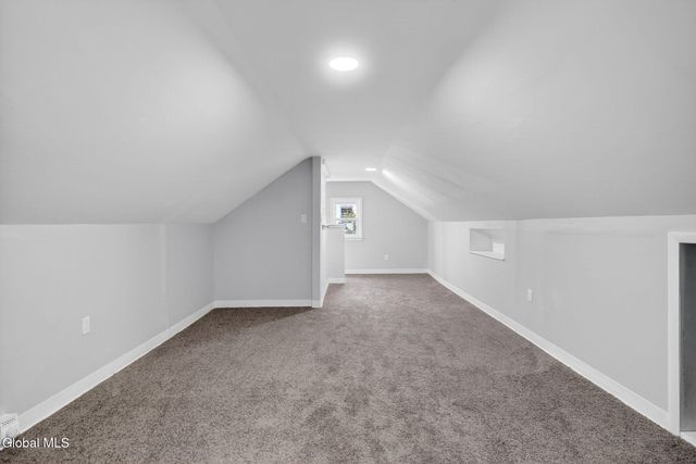 5 Nielson Road, Guilderland, NY 12085