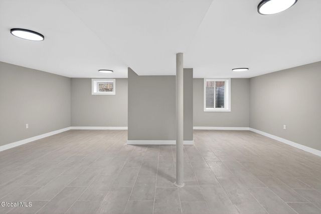 5 Nielson Road, Guilderland, NY 12085