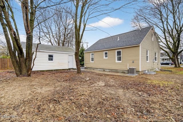 5 Nielson Road, Guilderland, NY 12085