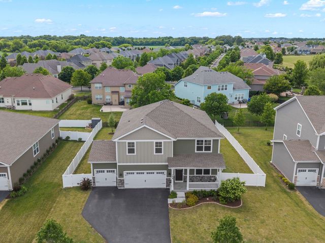 759 Kentshire Circle, Elgin, IL 60124