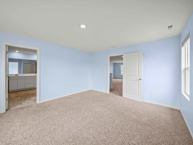 759 Kentshire Circle, Elgin, IL 60124