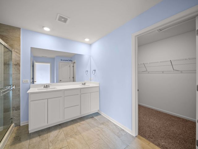 759 Kentshire Circle, Elgin, IL 60124