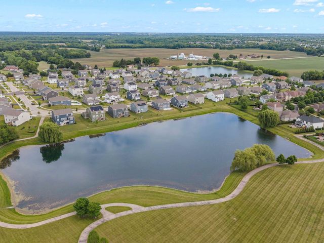 759 Kentshire Circle, Elgin, IL 60124