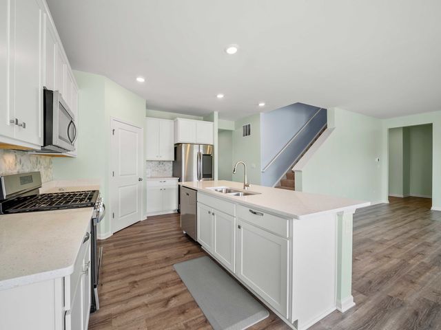 759 Kentshire Circle, Elgin, IL 60124