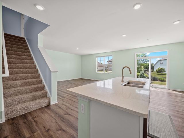 759 Kentshire Circle, Elgin, IL 60124