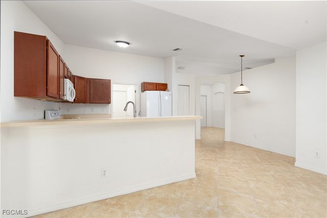 139 Sanborn DR, Lehigh Acres, FL 33972