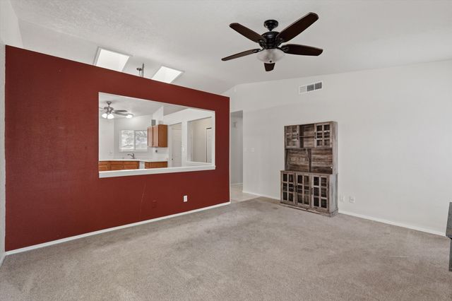 1961 Roanoke Drive NE, Rio Rancho, NM 87144