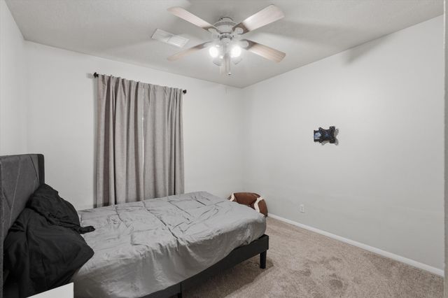 1961 Roanoke Drive NE, Rio Rancho, NM 87144