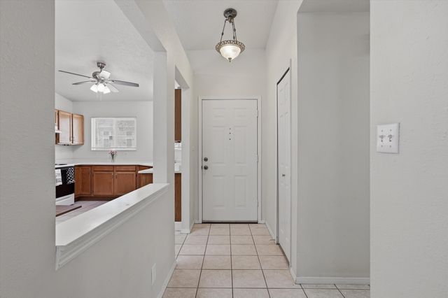1961 Roanoke Drive NE, Rio Rancho, NM 87144