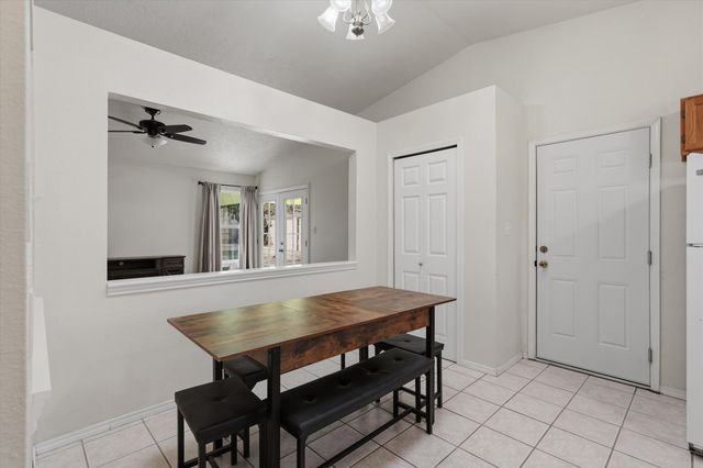 1961 Roanoke Drive NE, Rio Rancho, NM 87144