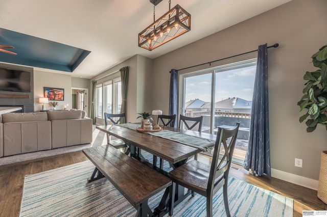 4668 N 210th Street, Elkhorn, NE 68022