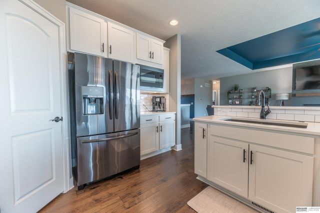 4668 N 210th Street, Elkhorn, NE 68022