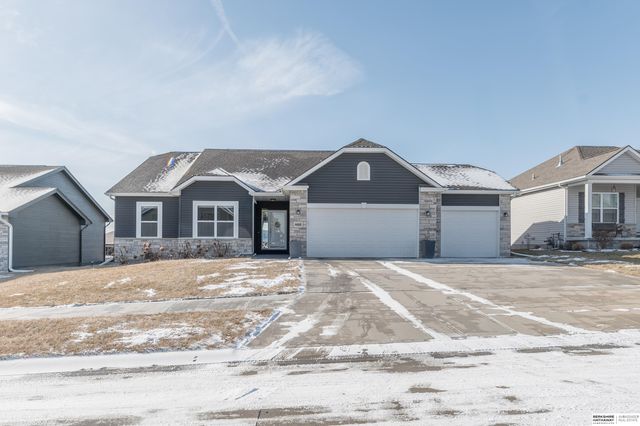 4668 N 210th Street, Elkhorn, NE 68022