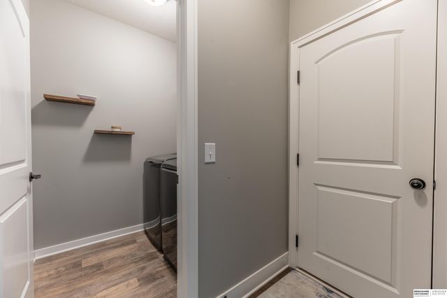 4668 N 210th Street, Elkhorn, NE 68022