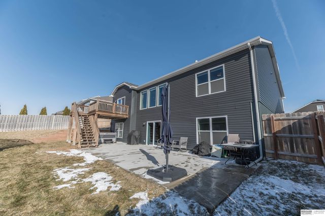 4668 N 210th Street, Elkhorn, NE 68022