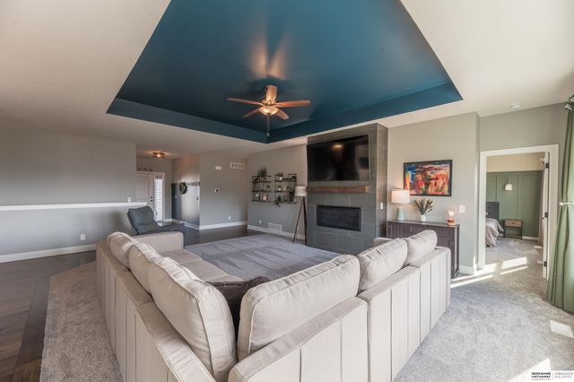 4668 N 210th Street, Elkhorn, NE 68022