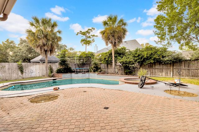 13614 Gainesway Drive, Cypress, TX 77429