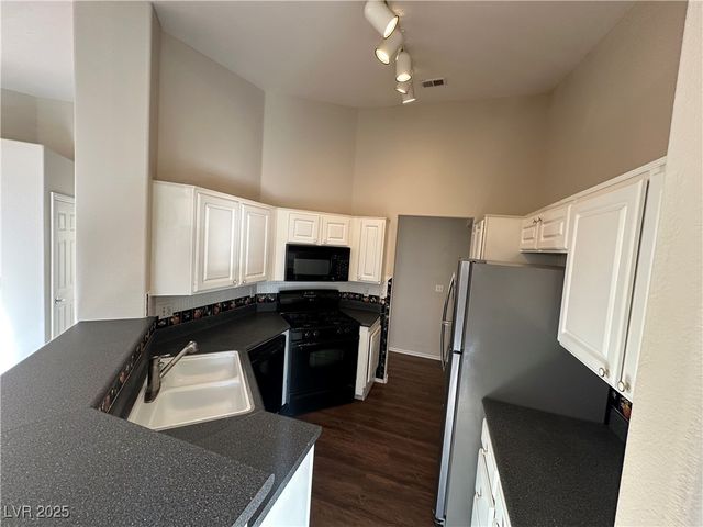 6453 Sierra Diablo Avenue, Las Vegas, NV 89130