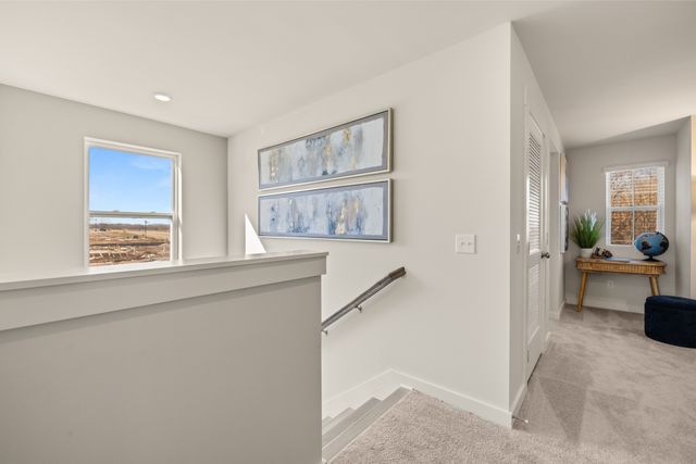 216 Crown Gardens CT, Hermitage, TN 37076