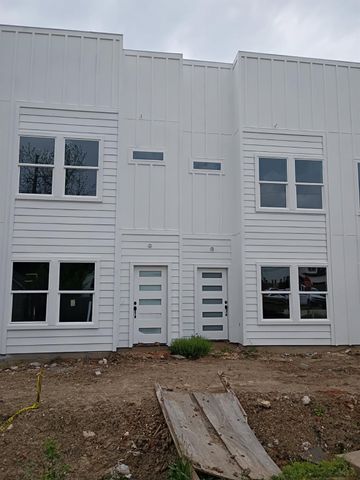 4357 Elmwood Street A-D, Houston, TX 77051