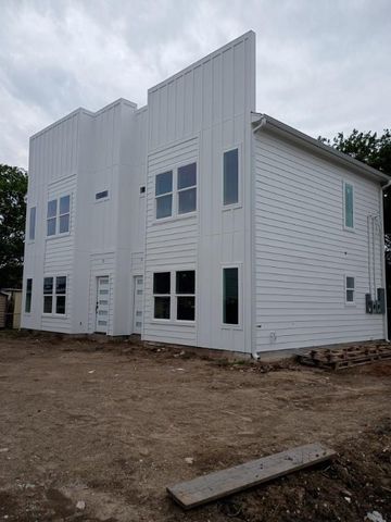 4357 Elmwood Street A-D, Houston, TX 77051