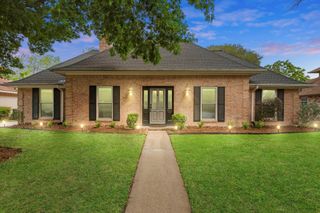 5918 Donwhite Lane, Houston, TX 77088