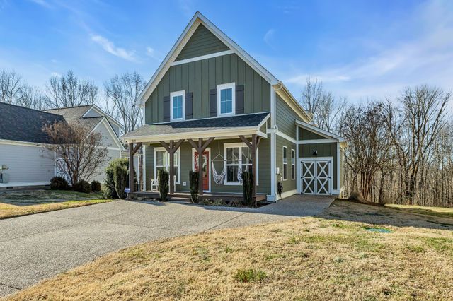 321 Evans Dr, Tullahoma, TN 37388