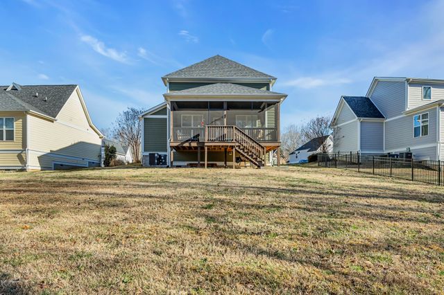 321 Evans Dr, Tullahoma, TN 37388