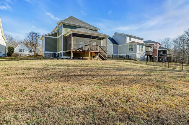 321 Evans Dr, Tullahoma, TN 37388