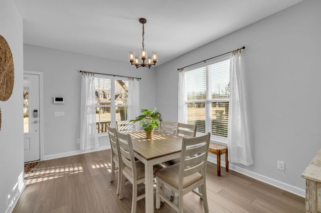 321 Evans Dr, Tullahoma, TN 37388