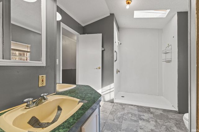 10326 Tower Road, Quincy, IN 47456