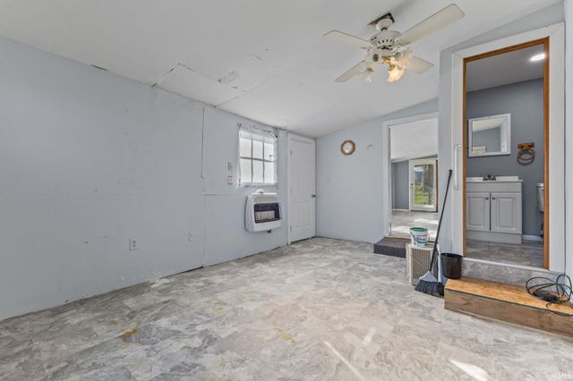 10326 Tower Road, Quincy, IN 47456
