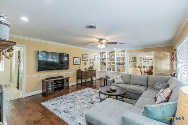 3006 LAS CRUCES Boulevard, Temple, TX 76502